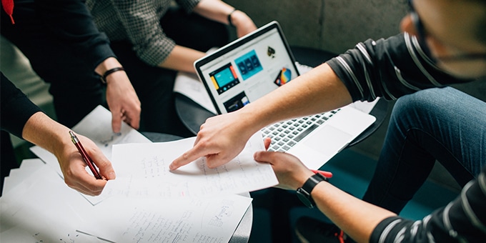 How to conduct survey results analysis